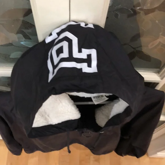 Pink lined waterproof hoodie jacket side zip - Picture 2 of 3